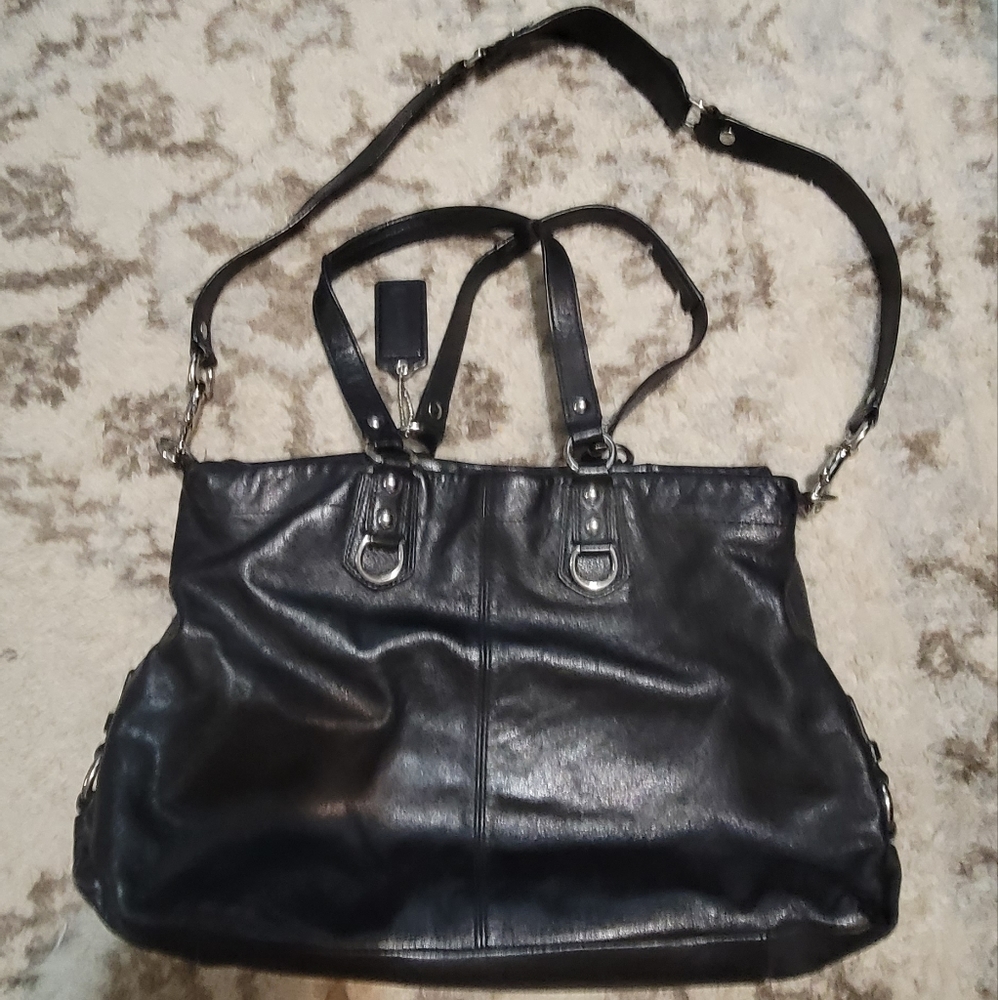 Coach purse - Picture 2 of 15